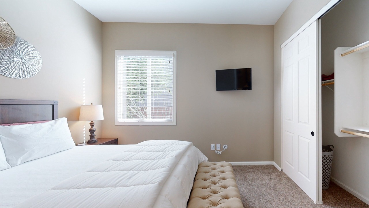 Photo of Bedroom in Dove Mountain