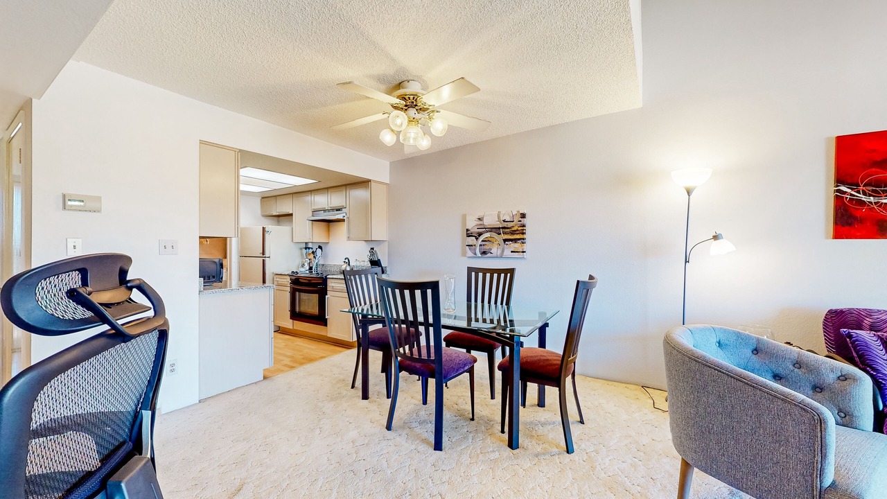 Photo of Livingroom in Desert Shores