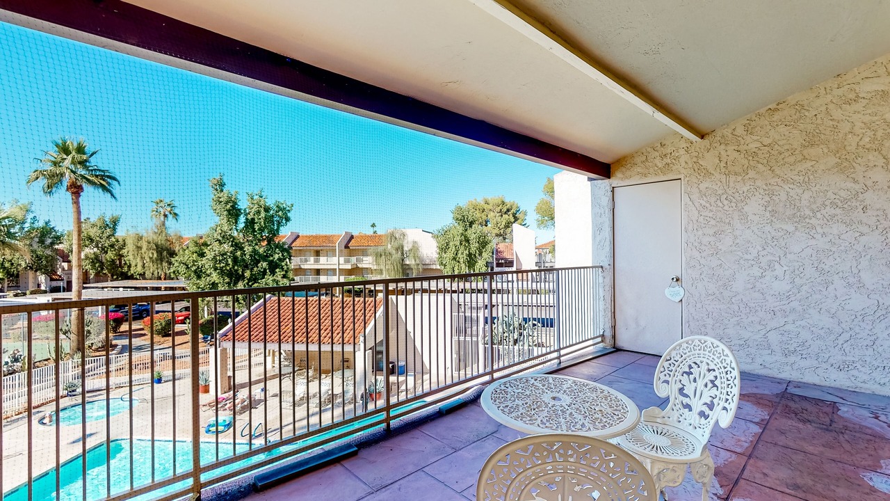 Photo of Patio Balcony in Desert Shores