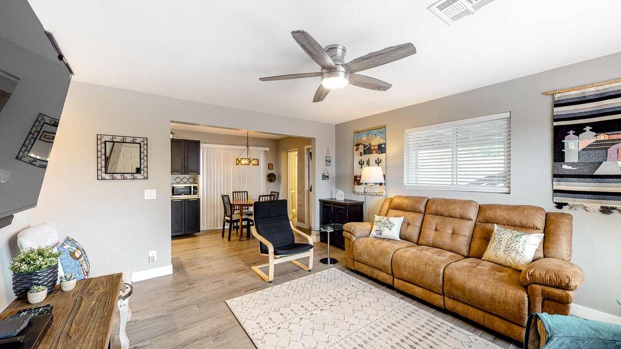 Photo of Livingroom in Encanto