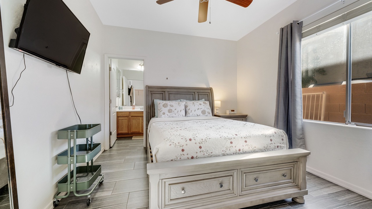 Photo of Bedroom in Westwing Mountain