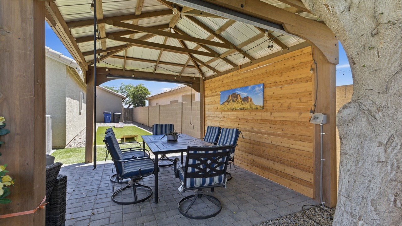 Photo of Outdoor in Avondale