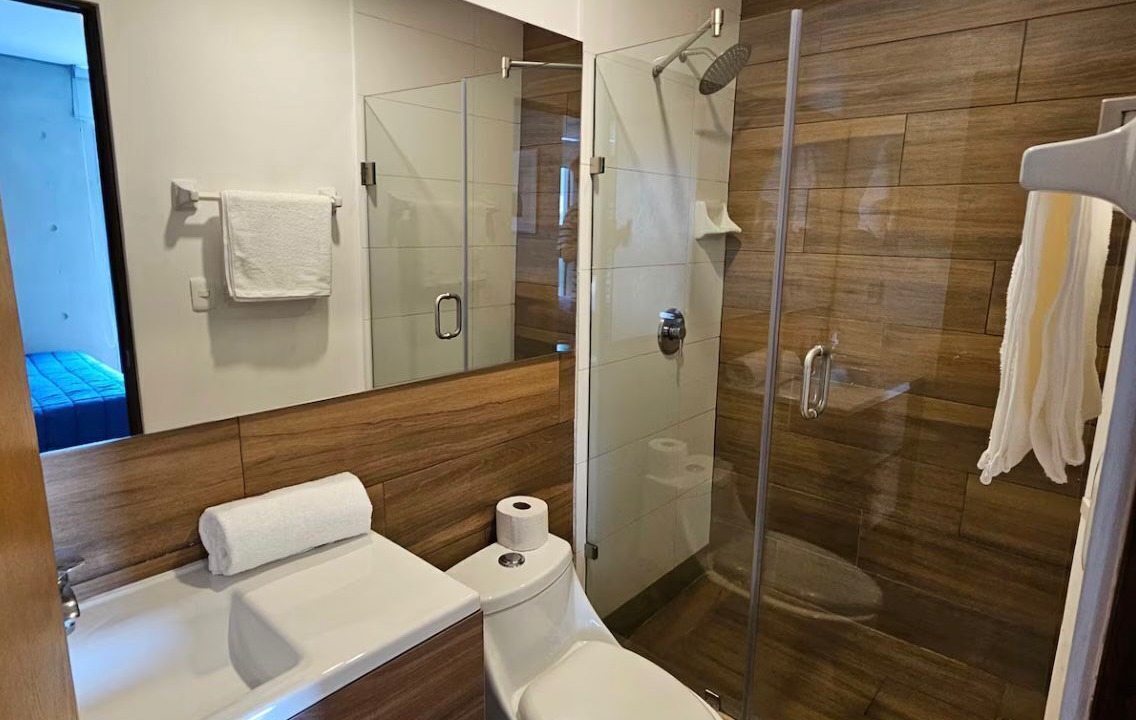 Photo of Bathroom in Monterrey Centro