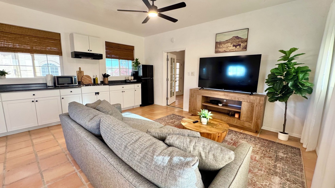 Photo of Livingroom in Yuma