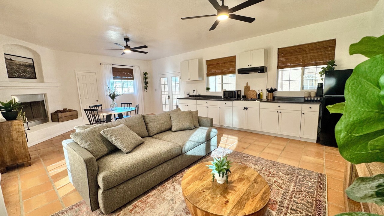 Photo of Livingroom in Yuma