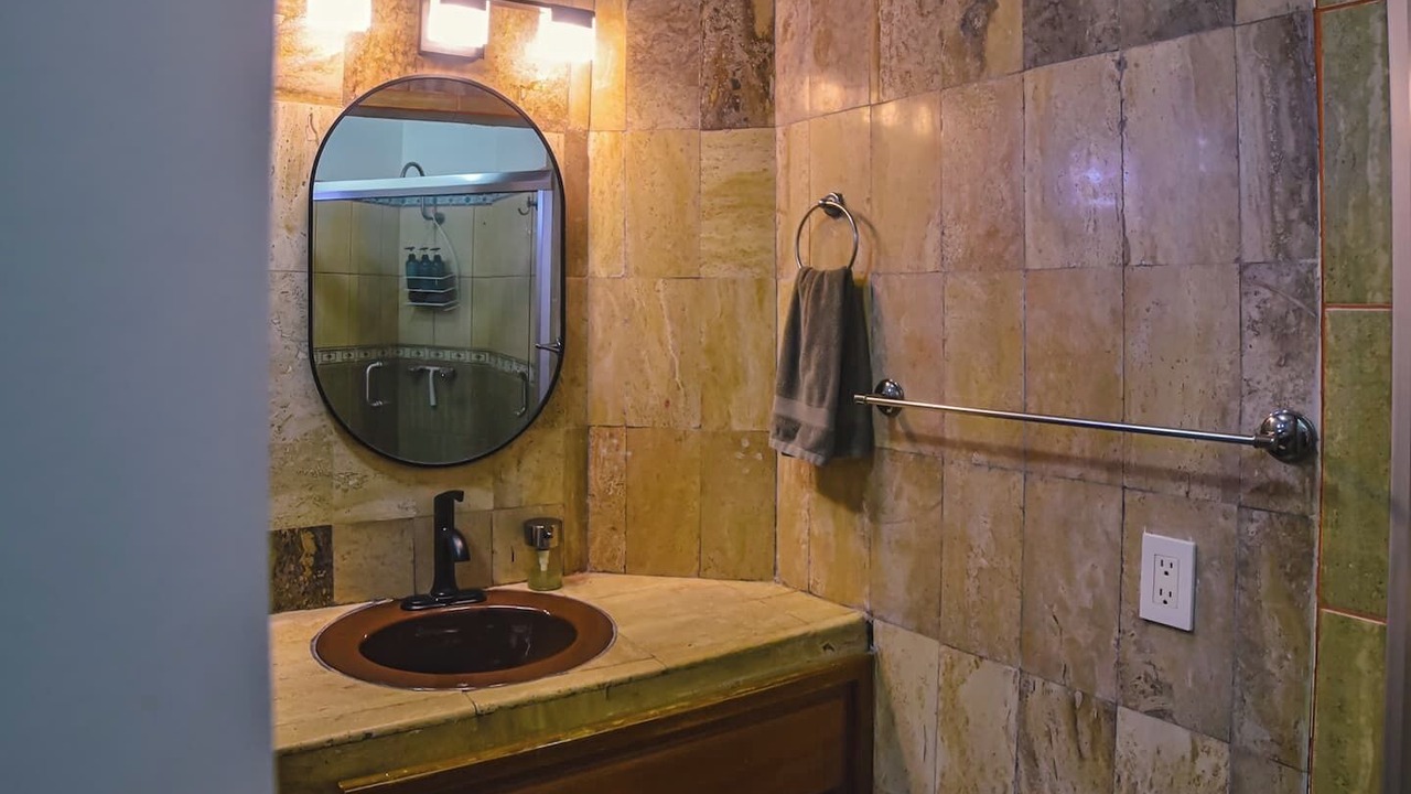 Photo of Bathroom in Tijuana