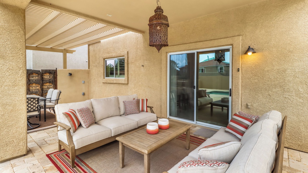 Photo of Livingroom in Black Horse