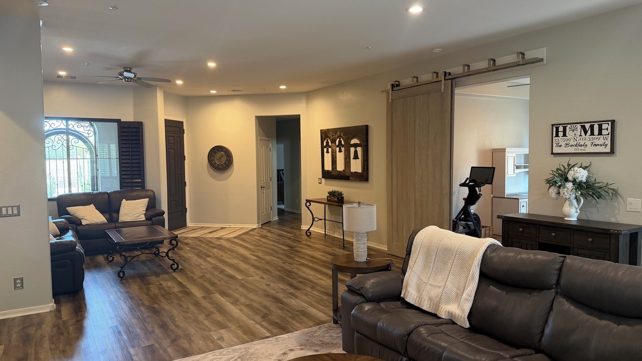 Photo of Livingroom in Vistancia