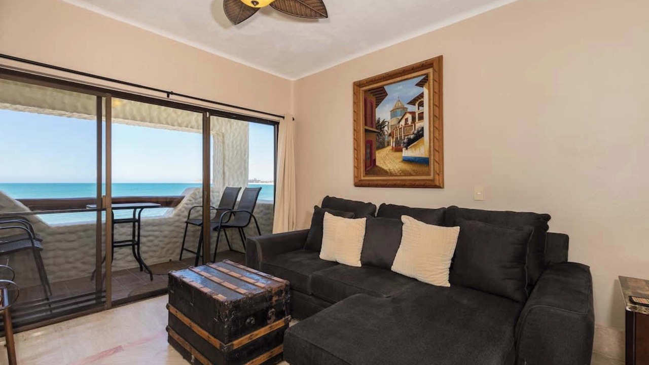 Photo of Livingroom in Bella Vista
