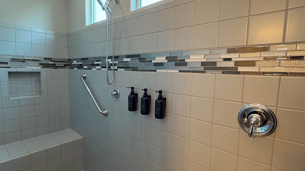 Photo of Bathroom in Anthem at Merrill Ranch