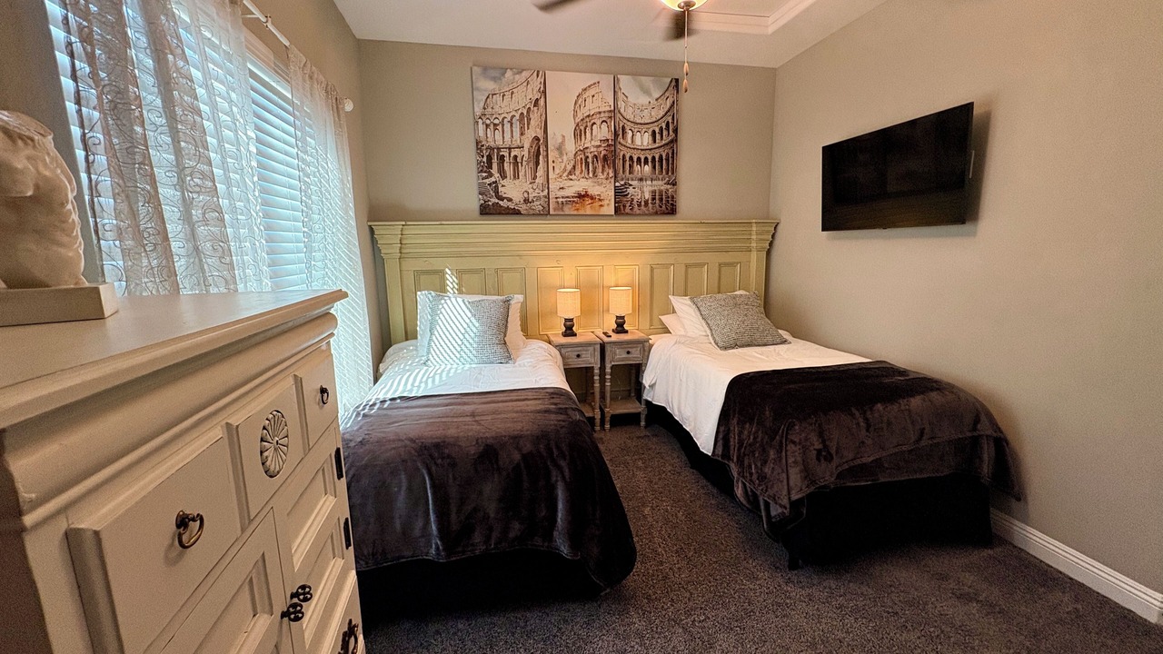 Photo of Bedroom in Anthem at Merrill Ranch