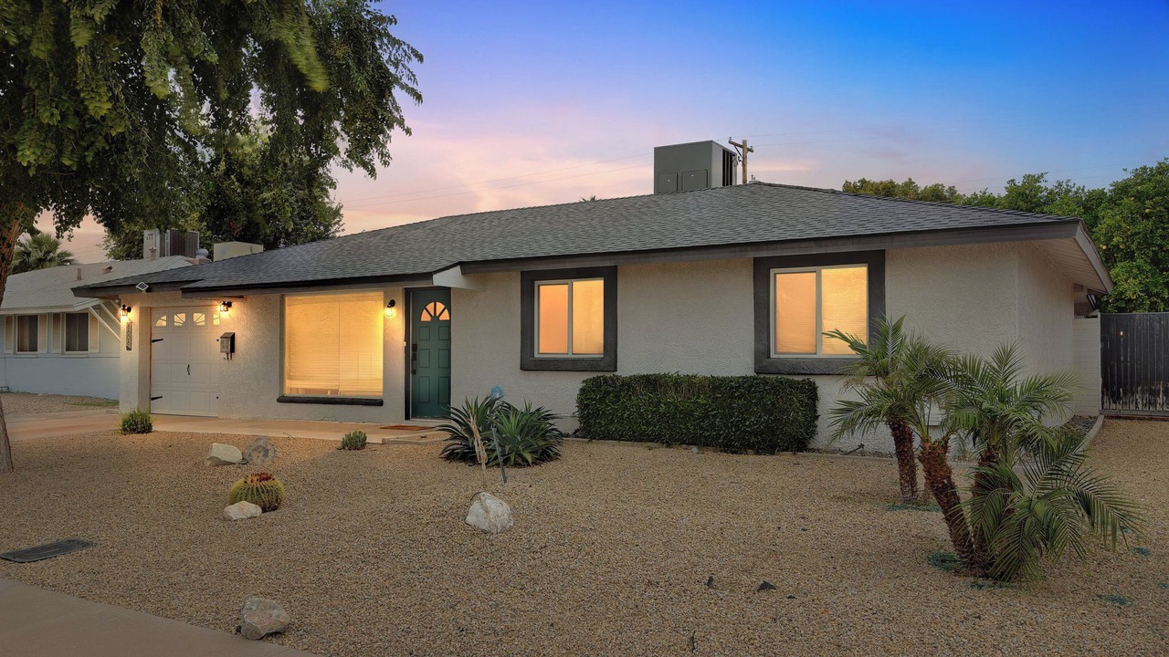 Photo of Outdoor in Cox Heights