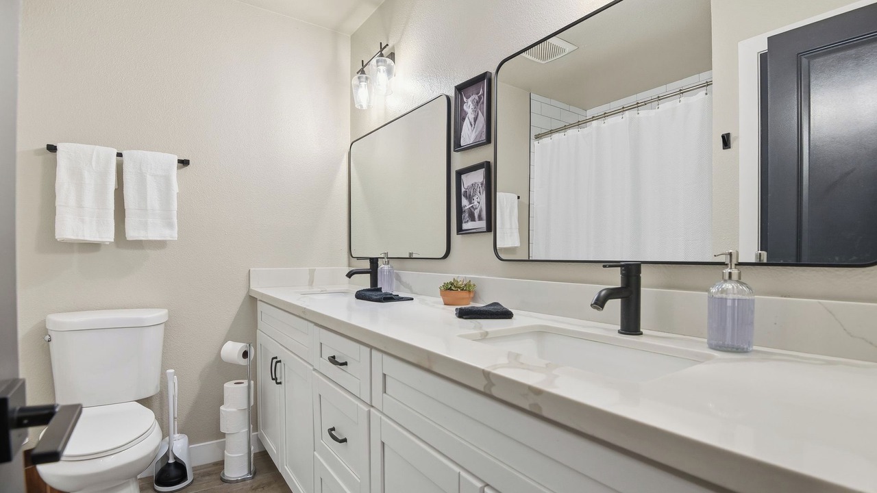 Photo of Bathroom in Cox Heights