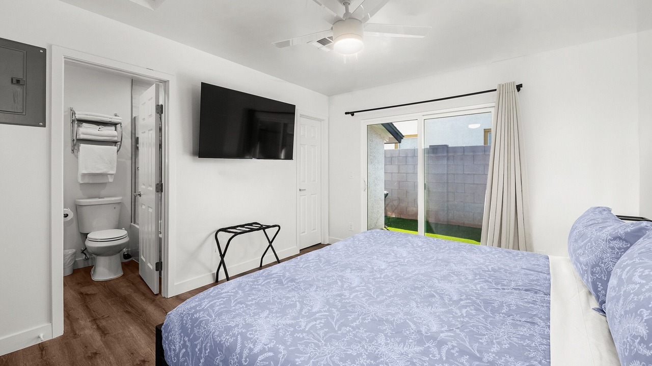 Photo of Bedroom in Garfield