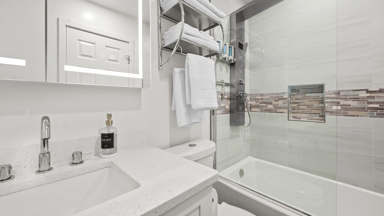 Photo of Bathroom in Garfield