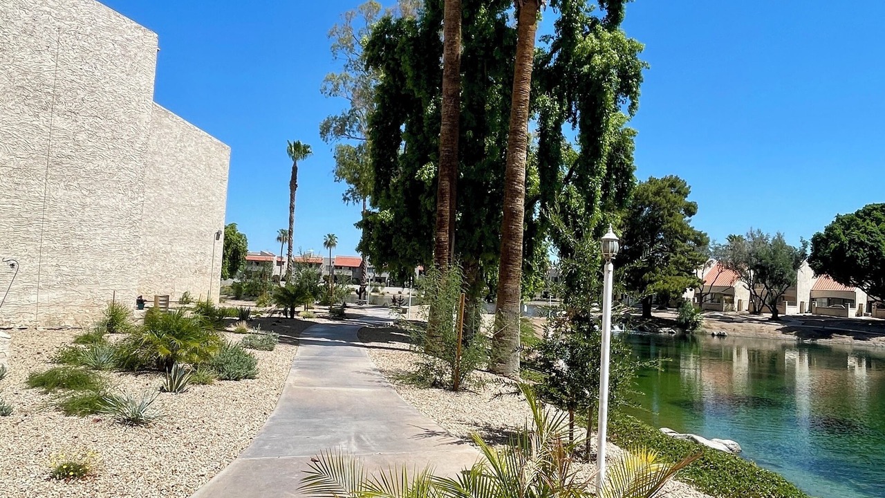 Photo of Outdoor in Lake Biltmore Village