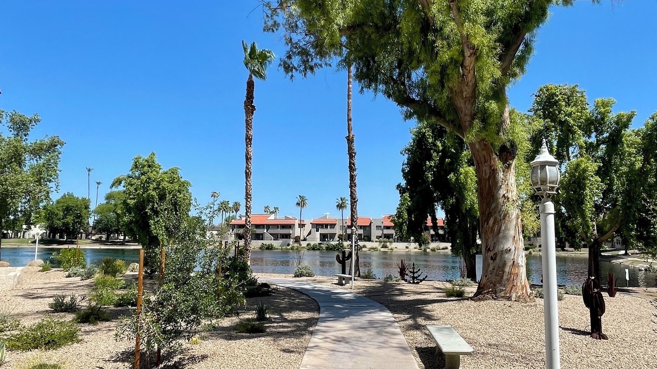 Photo of Outdoor in Lake Biltmore Village
