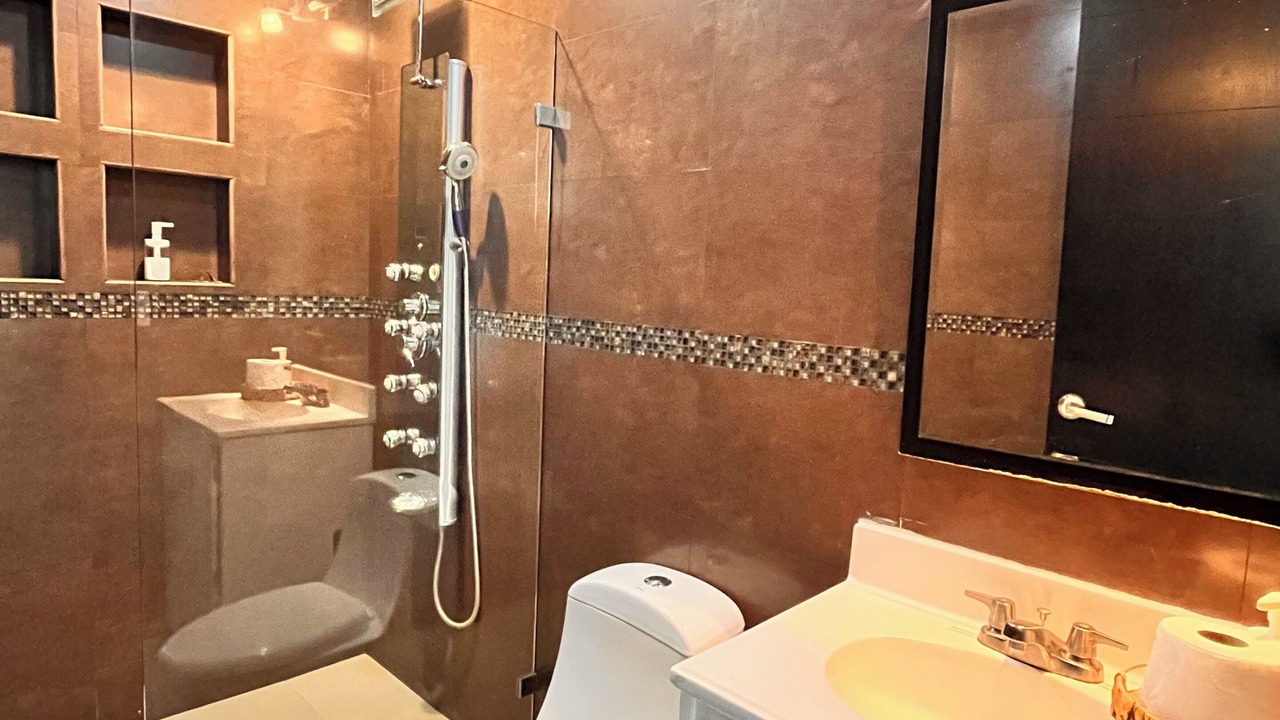 Photo of Bathroom in La Joya