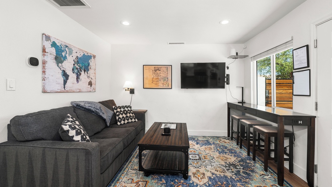 Photo of Livingroom in Garfield