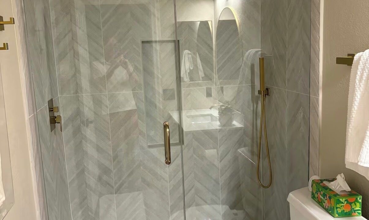 Photo of Bathroom in Tatum Ranch