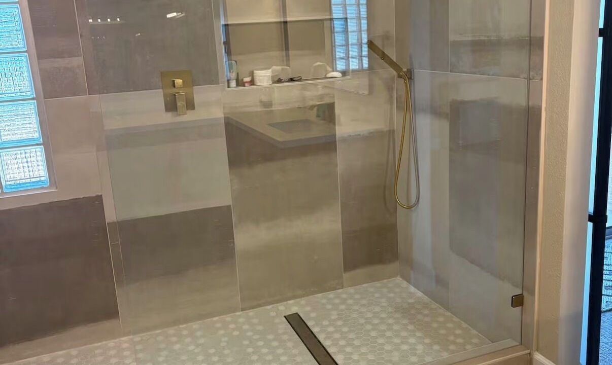 Photo of Bathroom in Tatum Ranch