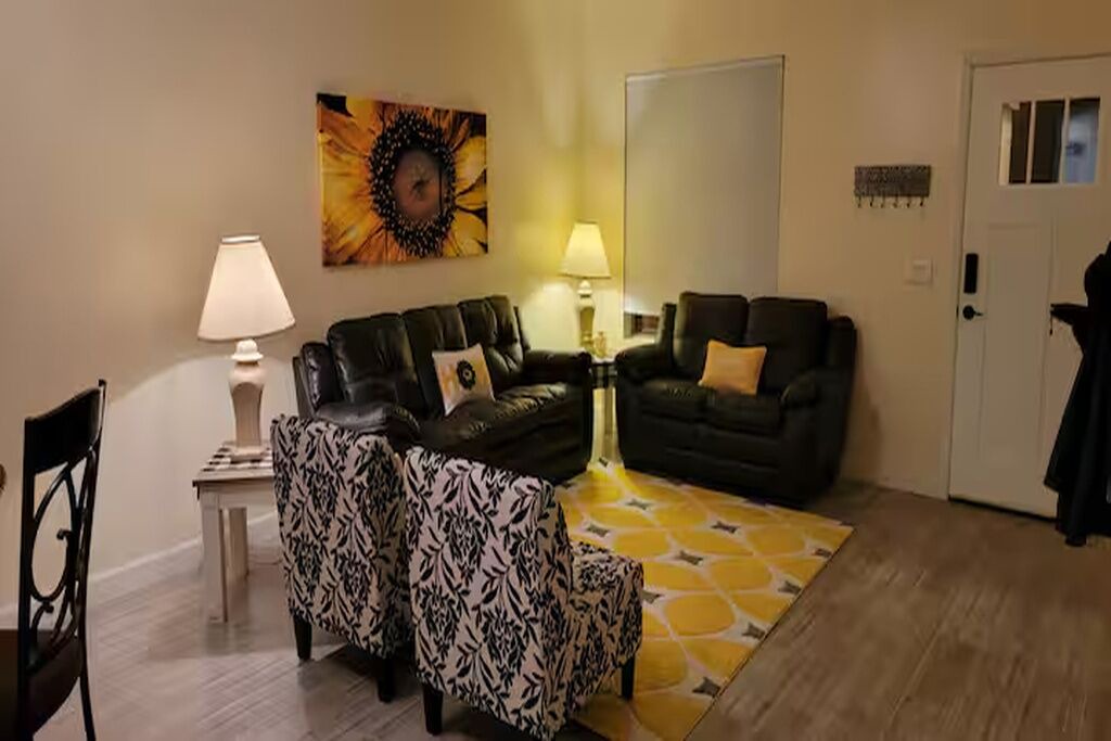 Photo of Livingroom in Sundance