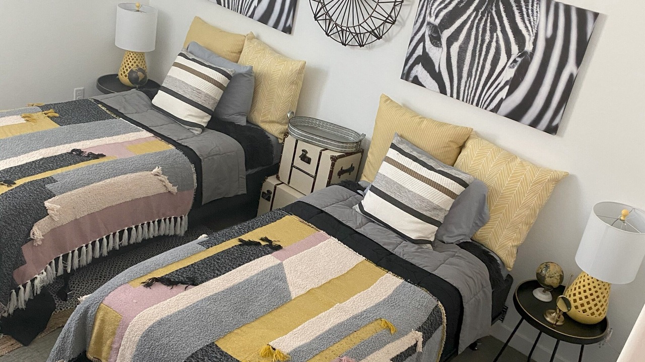 Photo of Bedroom in Sunset Farms