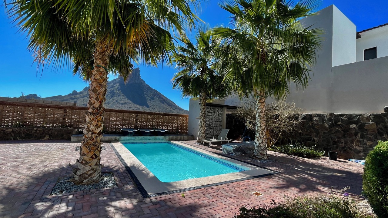 Photo of Outdoor in San Carlos