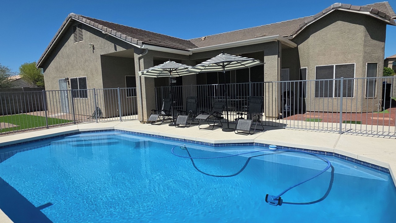 Photo of Outdoor in Estrella Village