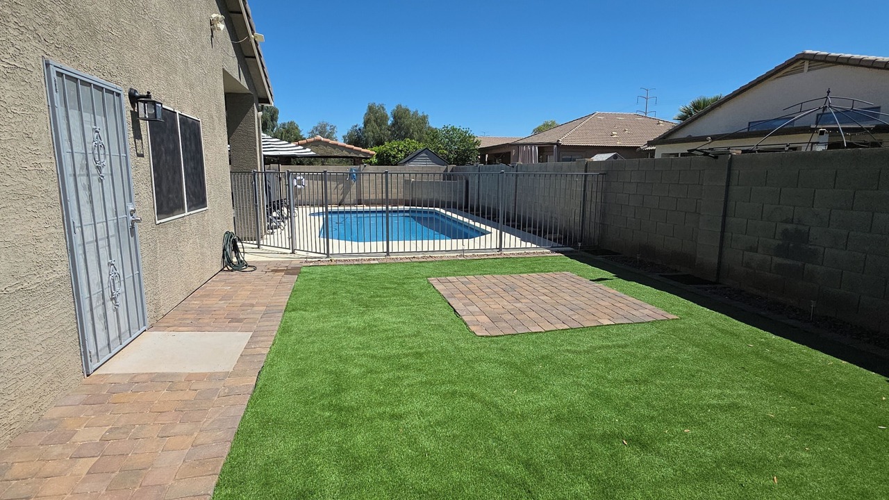 Photo of Outdoor in Estrella Village