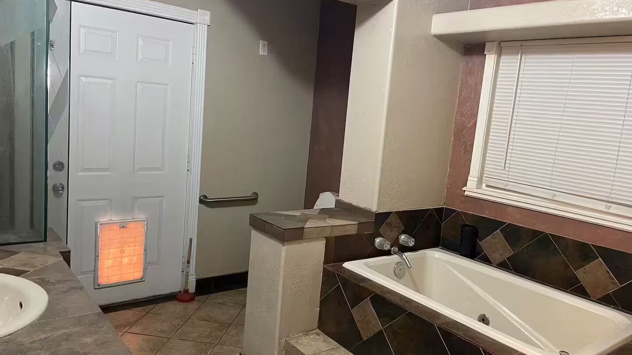 Photo of Bathroom in F. Q. Story
