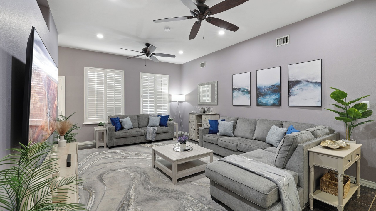 Photo of Livingroom in McAllen