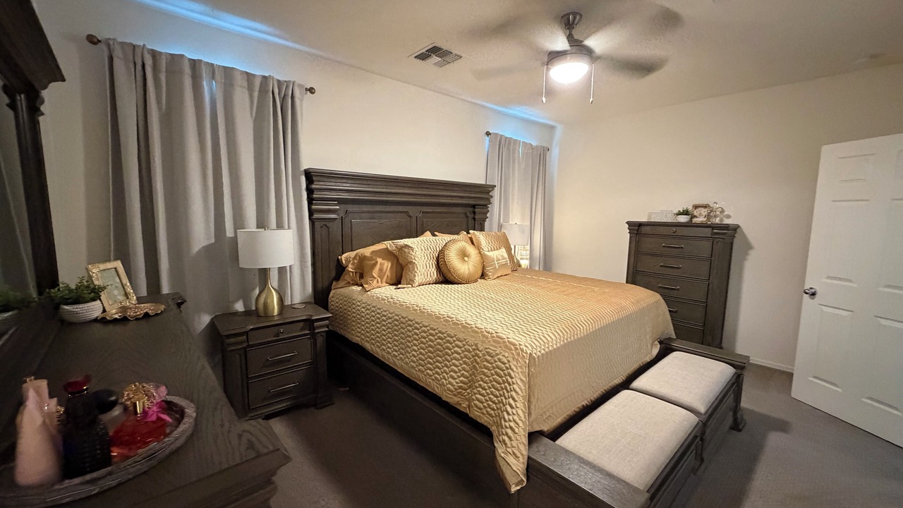 Photo of Bedroom in Sundance