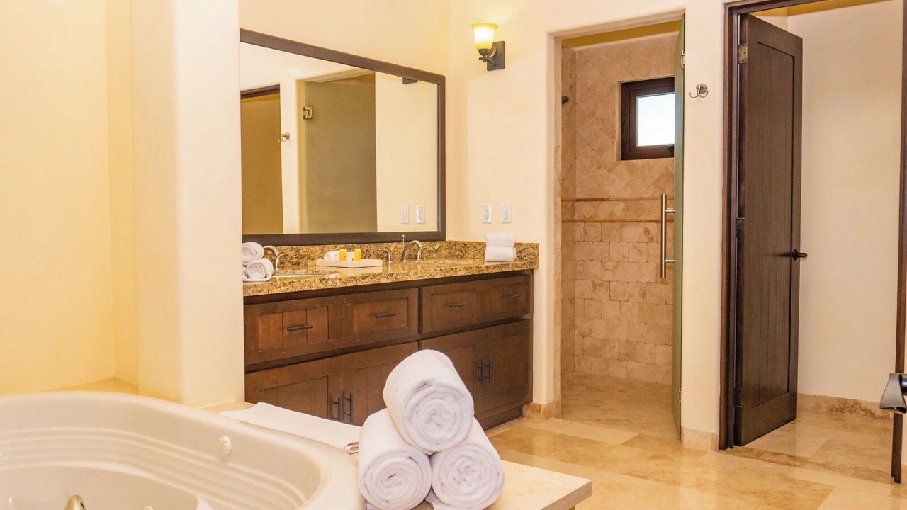 Photo of Bathroom in Los Cabos