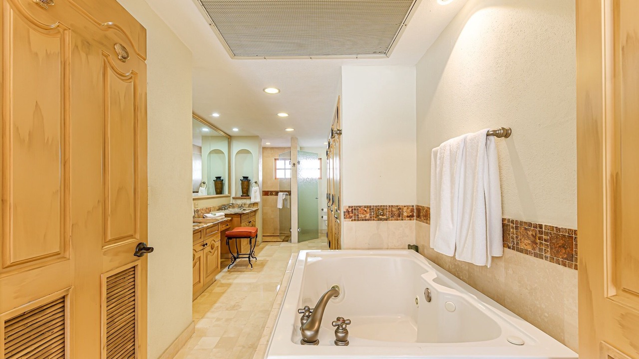Photo of Bathroom in El Medano Ejidal