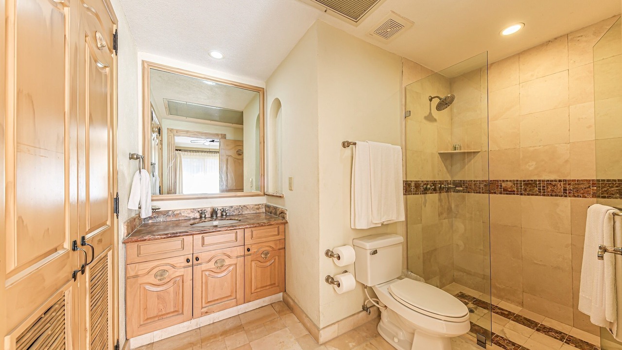 Photo of Bathroom in El Medano Ejidal