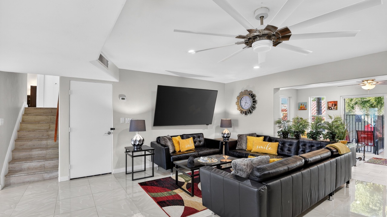Photo of Livingroom in Dobson Ranch