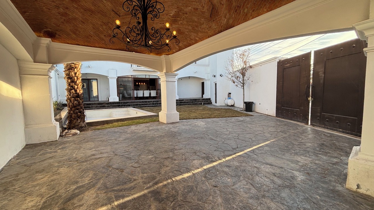 Photo of Patio Balcony in Parras de la Fuente