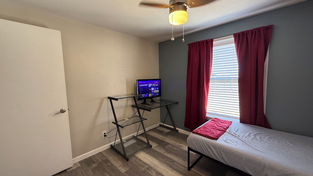 Photo of Bedroom in Foothills