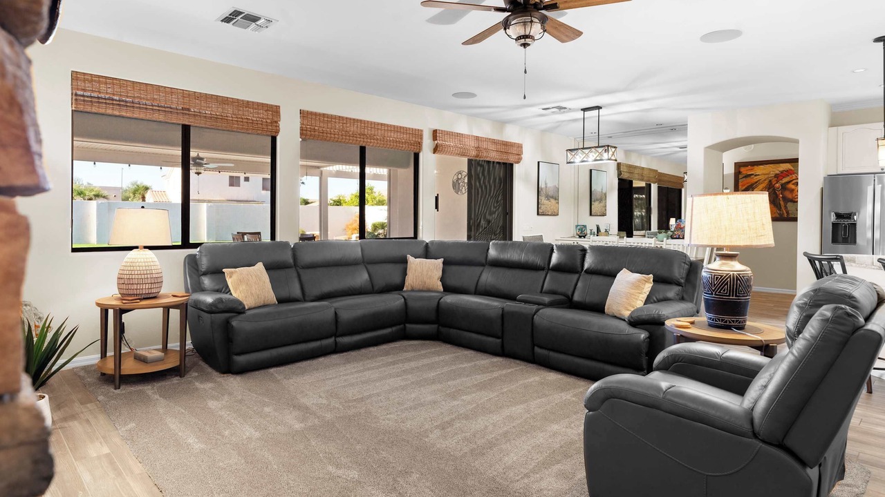 Photo of Bedroom in Palm Valley