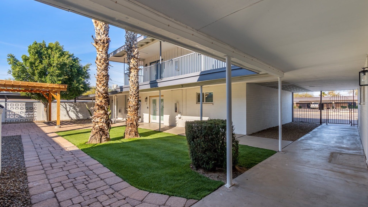Photo of Outdoor in Encanto