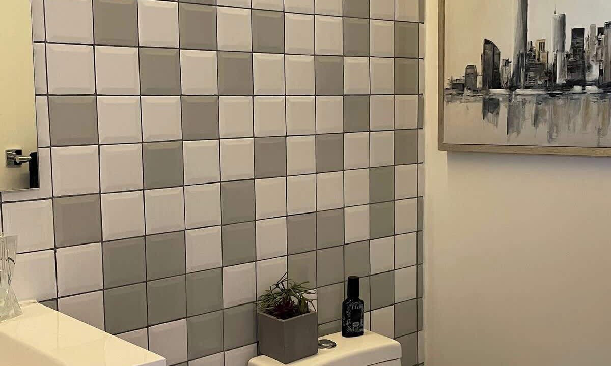 Photo of Bathroom in Avenida Revolucion
