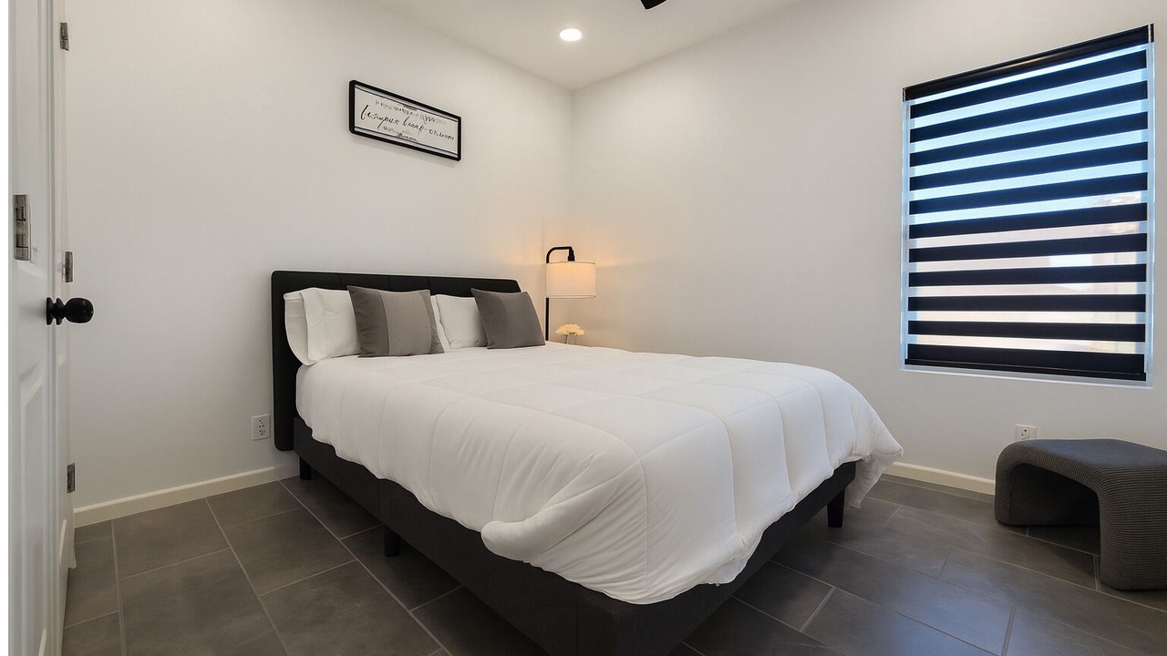 Photo of Bedroom in Edinburg