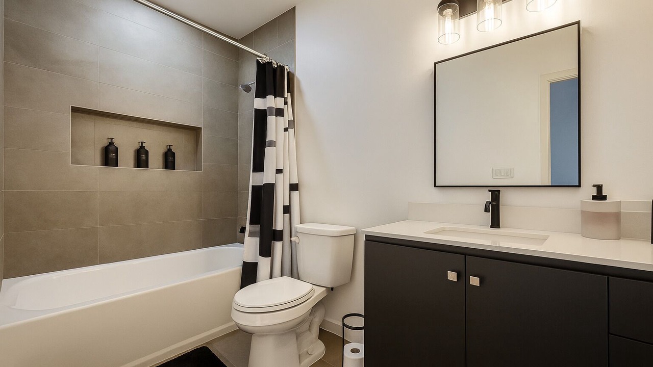 Photo of Bathroom in Edinburg