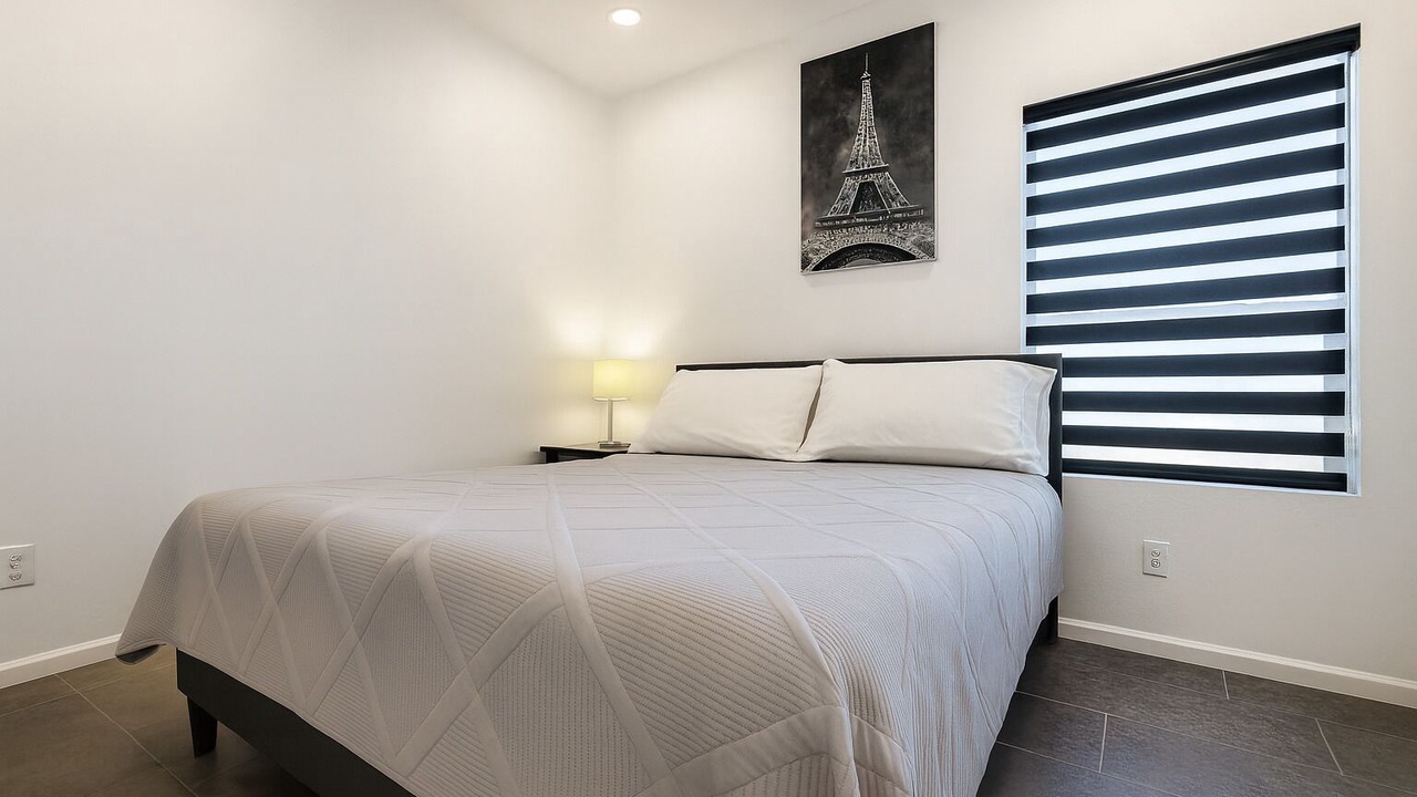 Photo of Bedroom in Edinburg