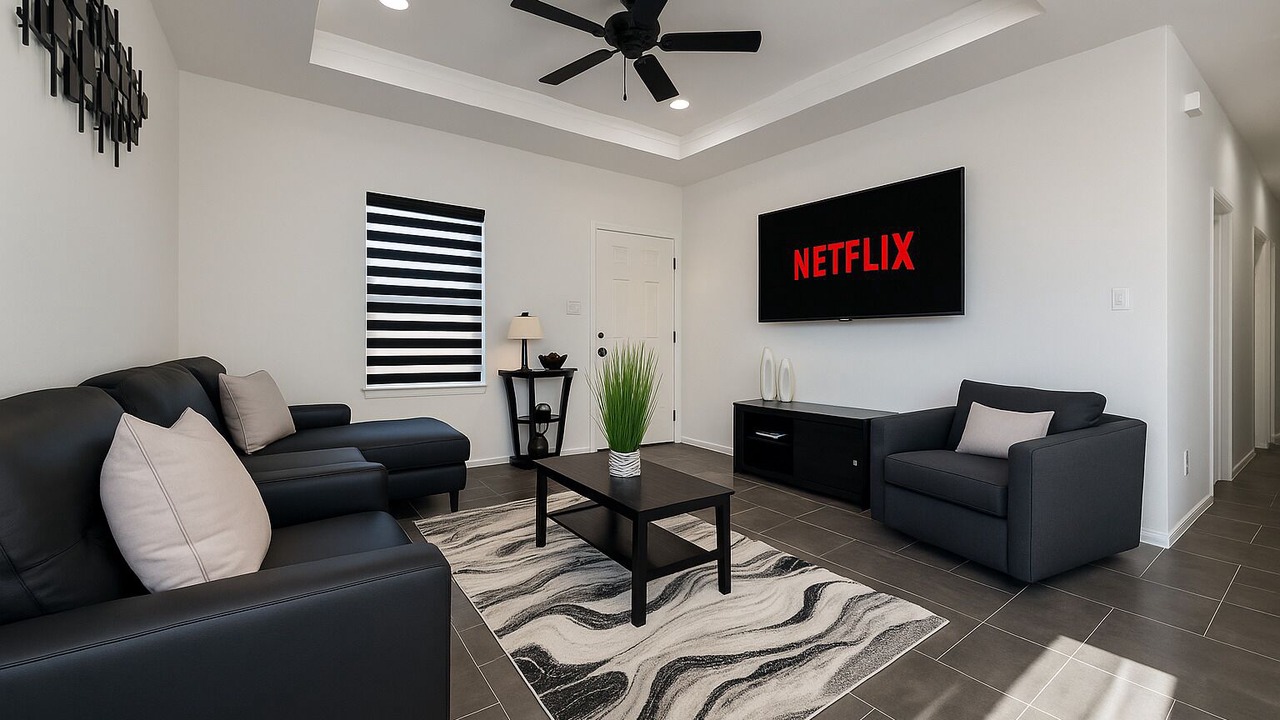 Photo of Livingroom in Edinburg