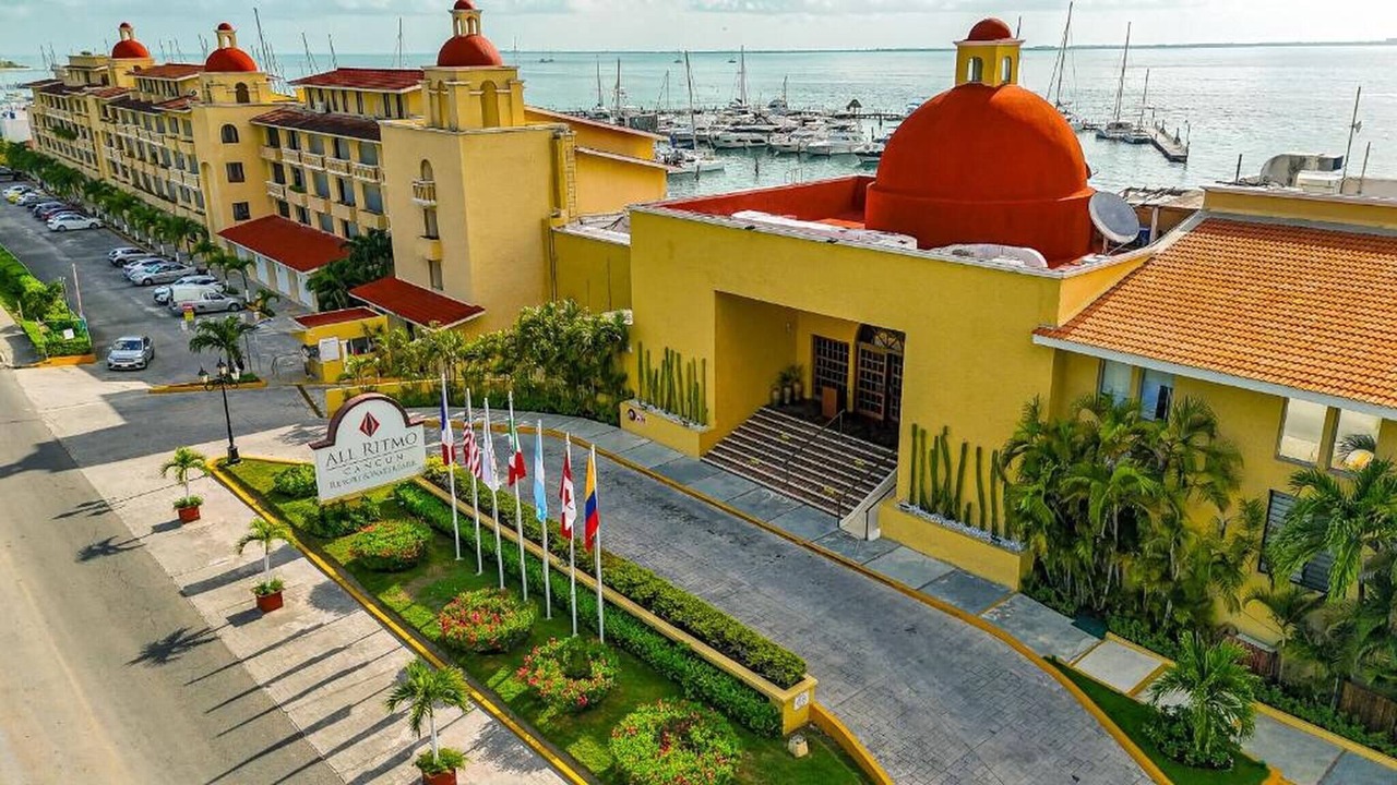 Photo of Outdoor in Downtown Cancun