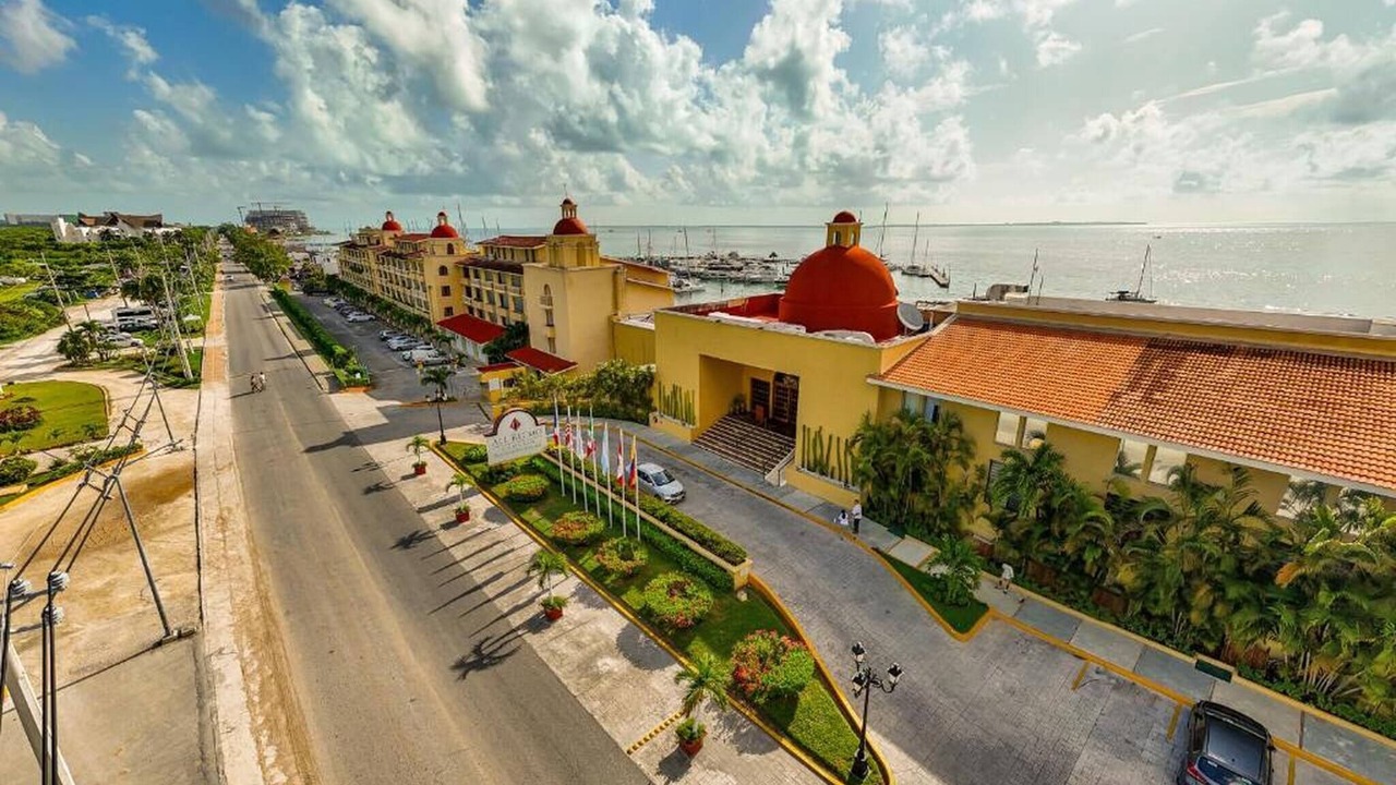 Photo of Others in Downtown Cancun