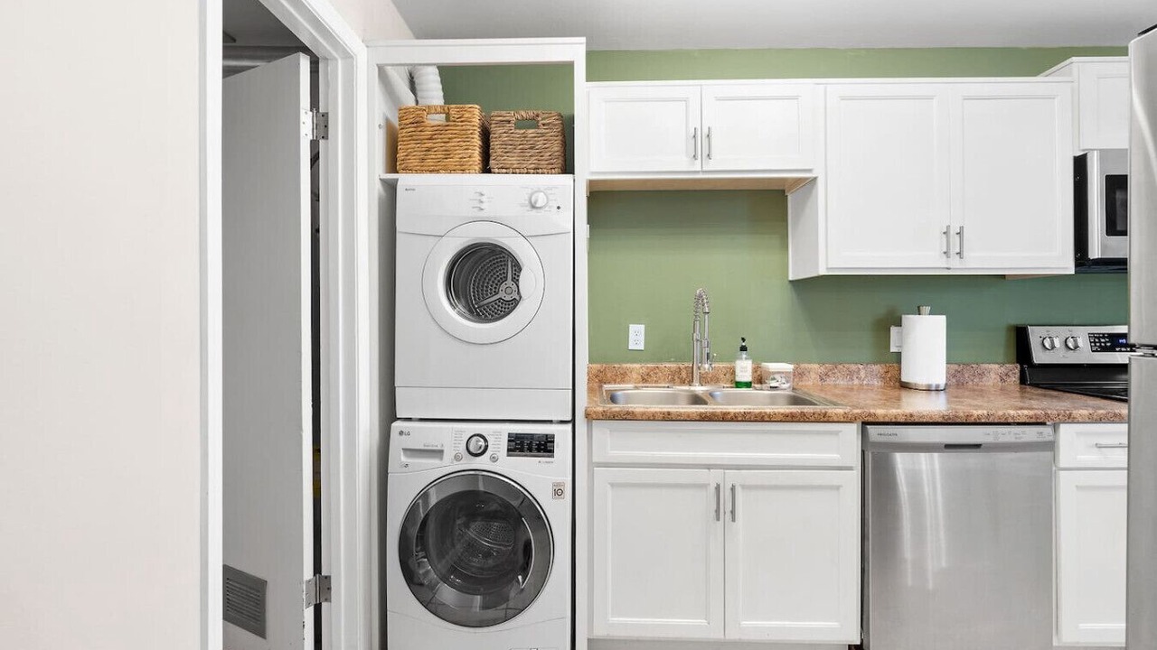 Photo of Kitchen in Camelback East