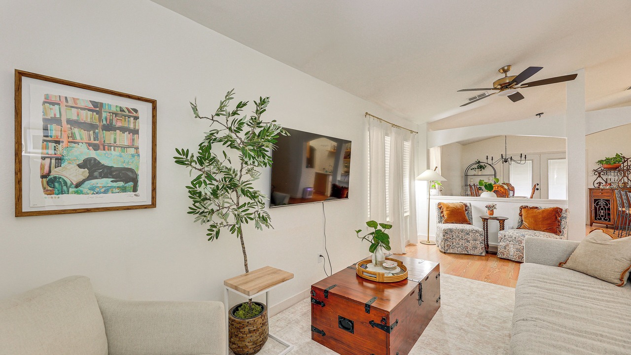 Photo of Livingroom in McAllen